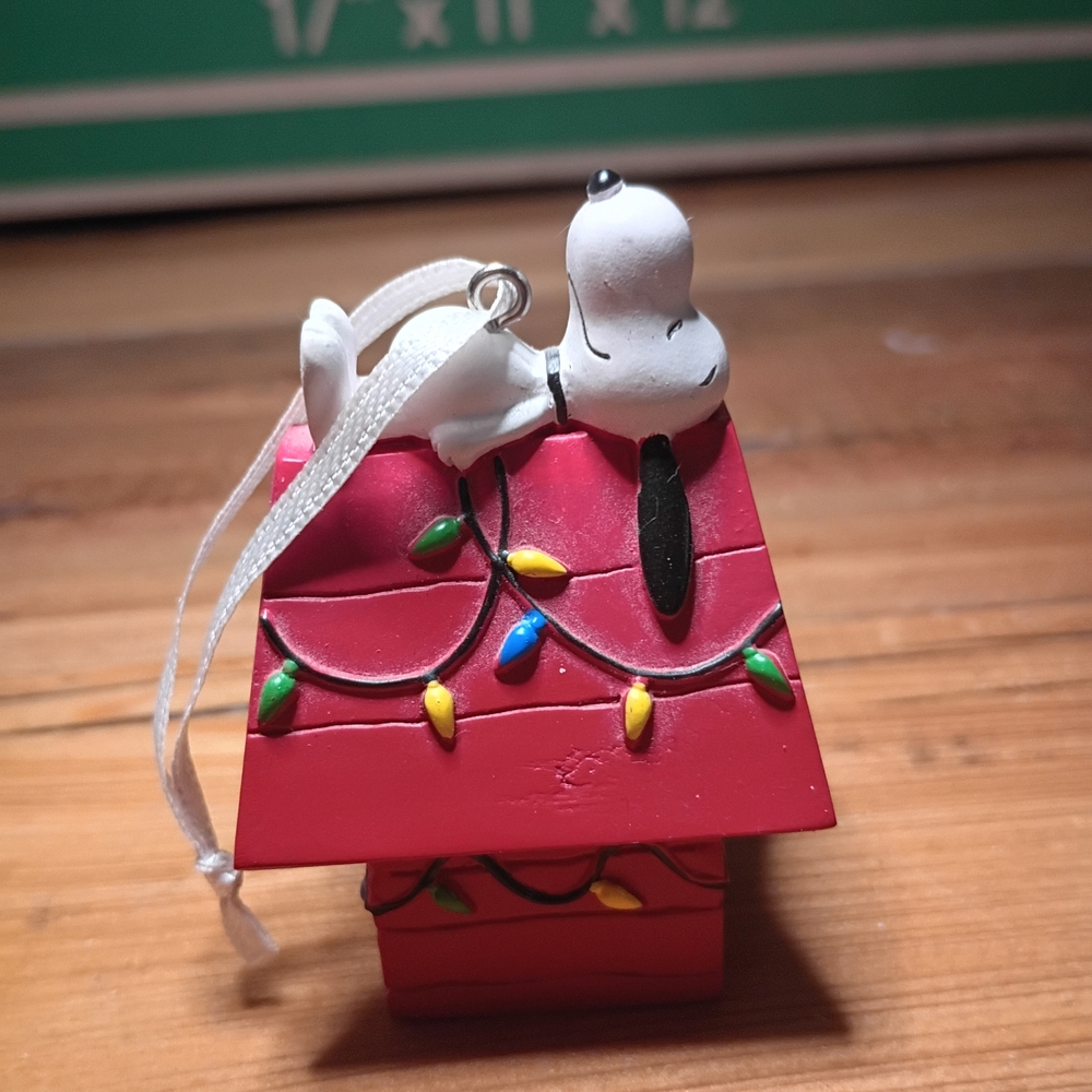 Peanuts Red Snoopy Doghouse Ornament with Festive Lights